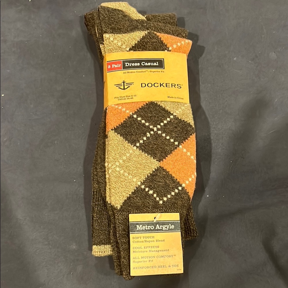 Dockers Casual Socks Brown and Orange Argyle